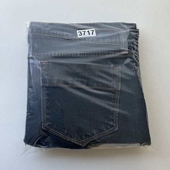 Old Navy Jeans Women 12 Blue The Sweetheart Classic Rise Bootcut Dark Wash Basic - Picture 14 of 14